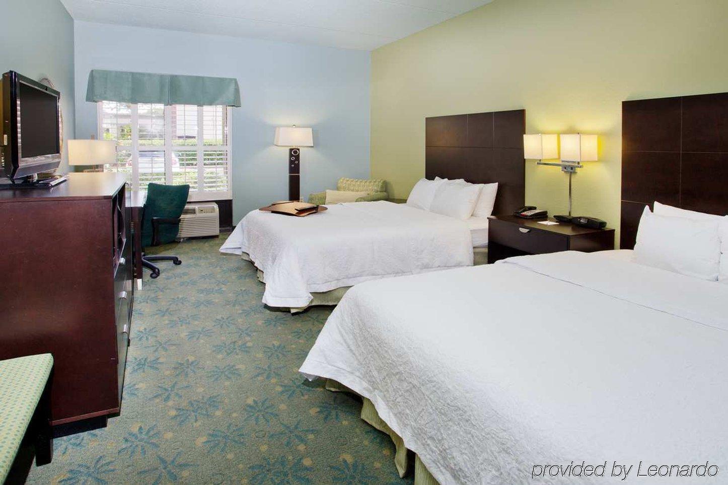 Hampton Inn St. Simons Island Exterior foto